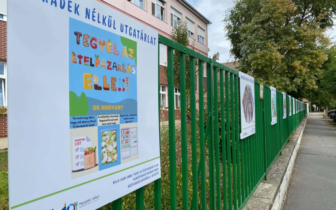 Évente több mint 20 kiló ételt dobunk ki fejenként – Vásárhelyre érkezett a Maradék nélkül kiállítás